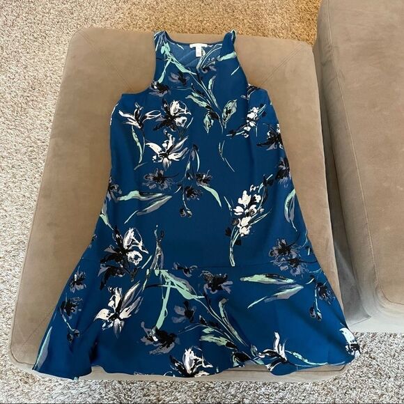 Leith XXS Ruffle Bottom Floral Dress - Picture 1 of 6